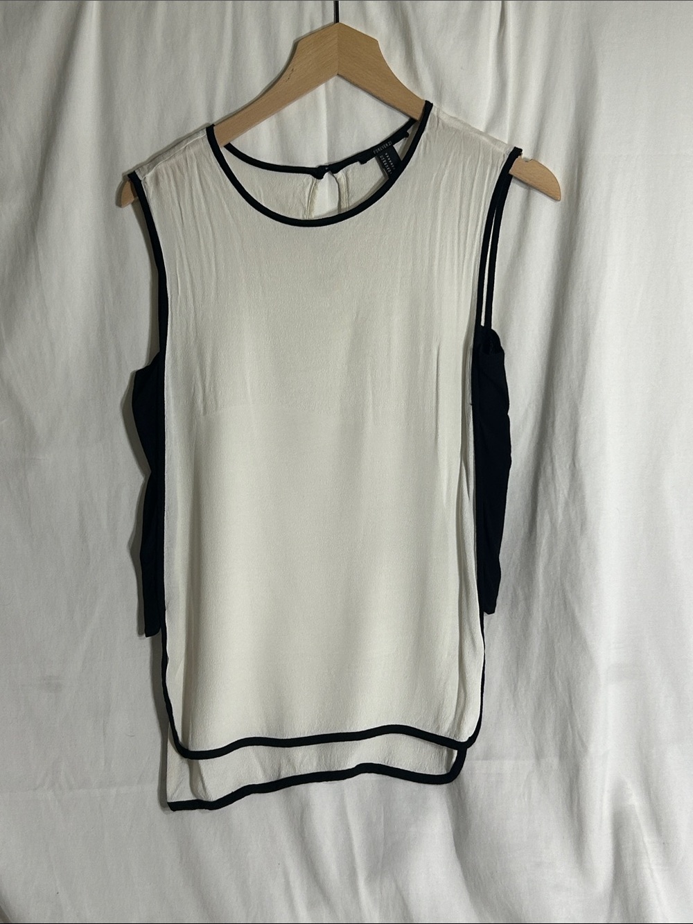 Forever 21 White Sleeveless Shell Top with Black Trim